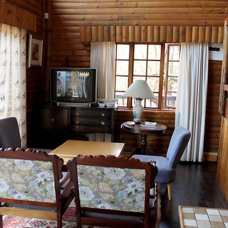 Ndlovu Log Home Dinokeng Klipdrift Ngoại thất bức ảnh