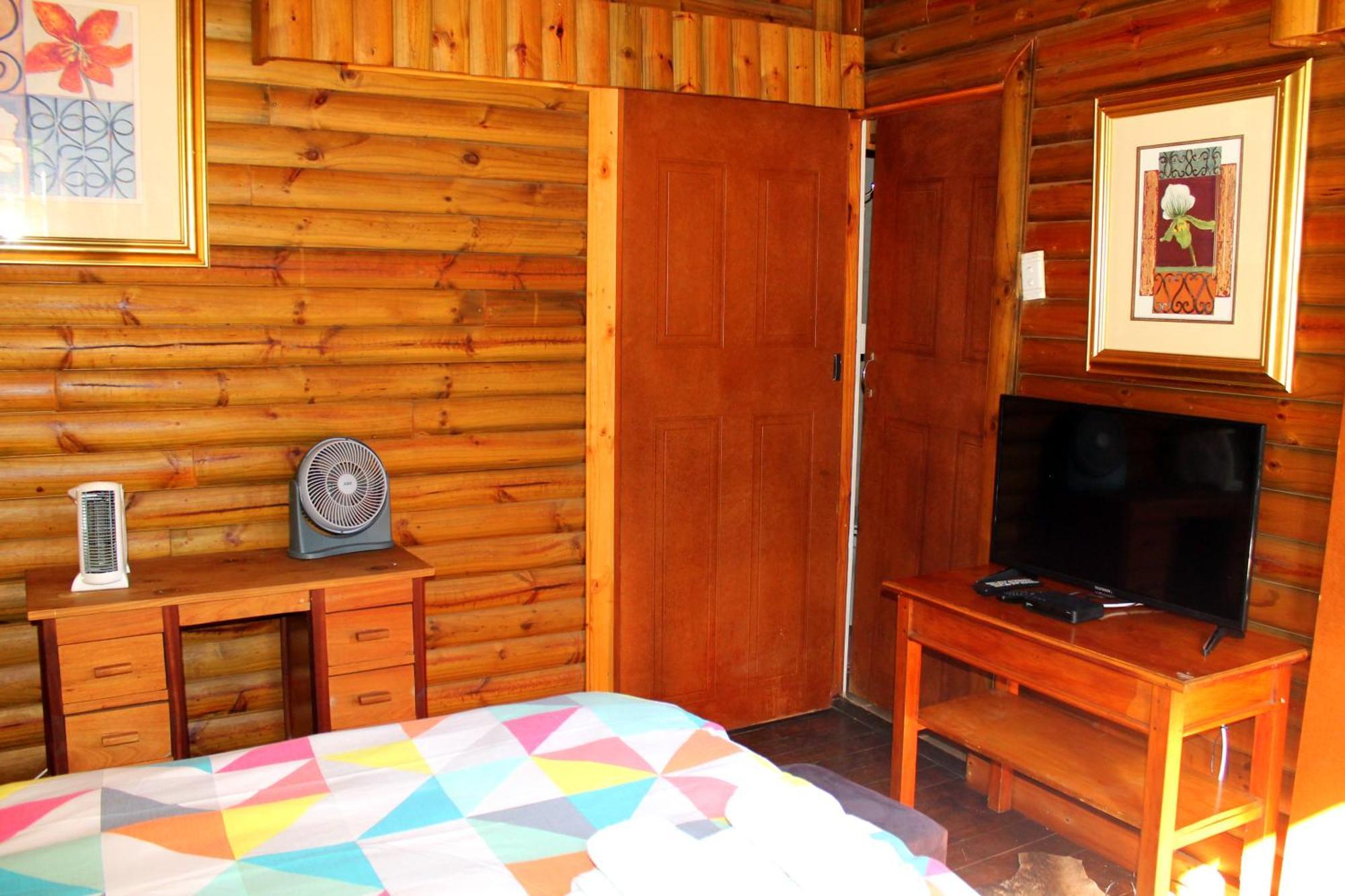 Ndlovu Log Home Dinokeng Klipdrift Ngoại thất bức ảnh